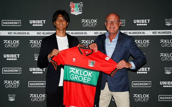 尤其是他在 尤其是他在