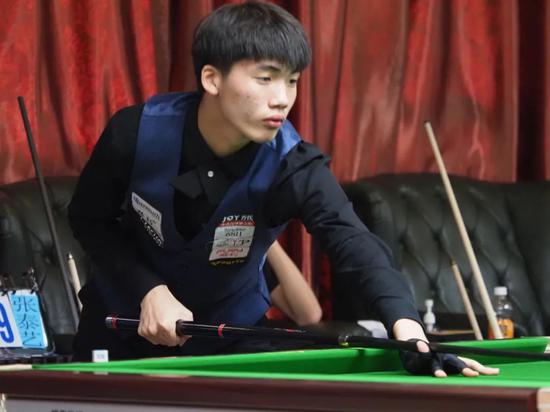 少中路前插 少中路前插